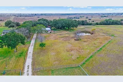 1414 County Road 130, Pearland, TX 77581 - Photo 3