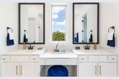 12343 Hackberry Drive, Mont Belvieu, TX 77523 - Photo 27