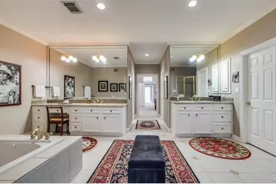 423 Marshall Street, Houston, TX 77006 - Photo 15