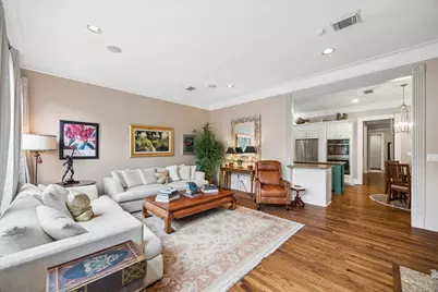 423 Marshall Street, Houston, TX 77006 - Photo 3
