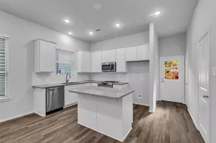 11966 Canal St, Willis, TX 77318 - Photo 9