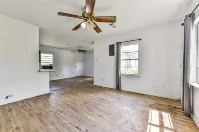 1220 Pecan Street, Clute, TX 77531 - Photo 15