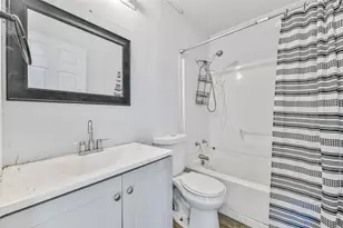 1220 Pecan St, Clute, TX 77531 - Photo 11