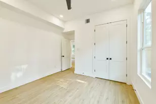 162 Wallace St, Houston, TX 77022 - Photo 19