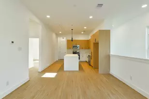 162 Wallace St, Houston, TX 77022 - Photo 7