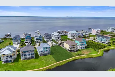 26727 Bay Water Drive, Galveston, TX 77554 - Photo 9