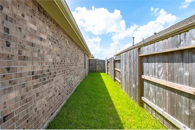 2805 Fountain Woods Drive, League City, TX 77573 - Photo 29