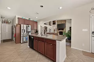 3830 Cypress Point Dr, Mont Belvieu, TX 77523 - Photo 15