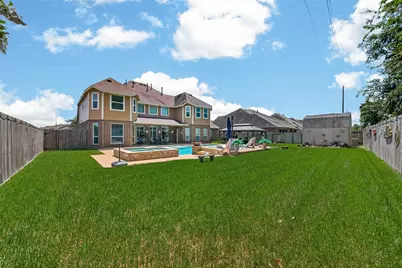 3830 Cypress Point Drive, Mont Belvieu, TX 77523 - Photo 37