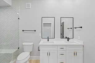 7349 Sandle St, Houston, TX 77088 - Photo 9