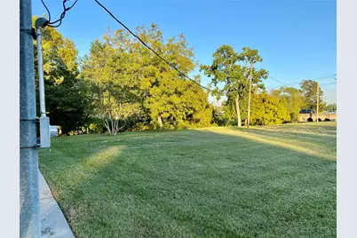 2609 Hughes Road, Dickinson, TX 77539 - Photo 21