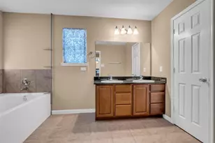 1615 Bel Riposo Ln, League City, TX 77573 - Photo 11