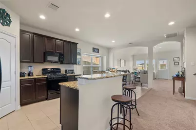 12601 South Shore Drive, Texas City, TX 77568 - Photo 7