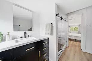 705 College St, Montgomery, TX 77356 - Photo 29