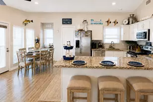 22321 Kennedy Dr, Galveston, TX 77554 - Photo 9