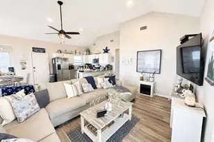 22321 Kennedy Dr, Galveston, TX 77554 - Photo 7