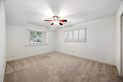 10323 Pine Forest Road, Houston, TX 77042 - Photo 17