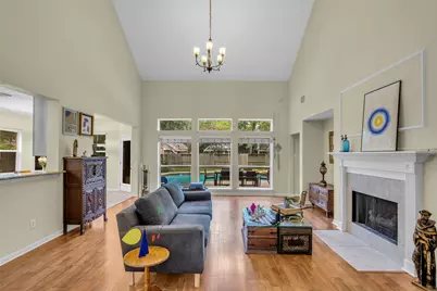 119 N Westwinds Circle, The Woodlands, TX 77382 - Photo 11