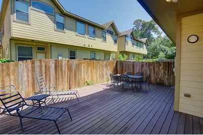 11 Cheswood Manor, The Woodlands, TX 77382 - Photo 5