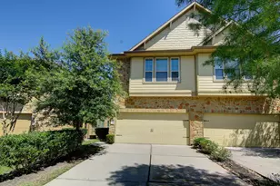 11 Cheswood Manor, The Woodlands, TX 77382 - Photo 3