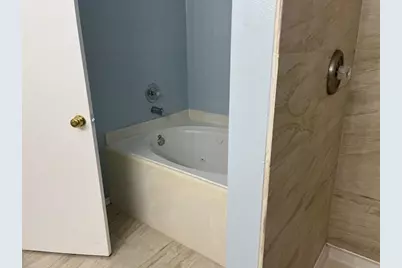 2063 Greencrest Drive, Missouri City, TX 77489 - Photo 15