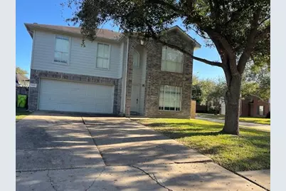 2063 Greencrest Drive, Missouri City, TX 77489 - Photo 3