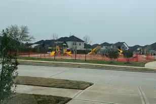 31510 Vineyard Creek Dr, Fulshear, TX 77441 - Photo 3