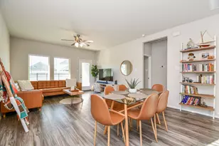 16868 Pink Wintergreen Dr, Conroe, TX 77385 - Photo 11