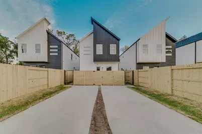 2120 Creston Drive #A/B, Houston, TX 77088 - Photo 3