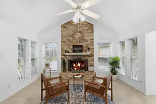 1607 Durfey Ln, Katy, TX 77449 - Photo 9