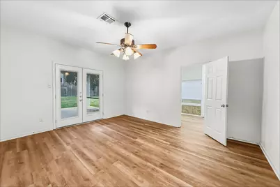 10917 Spruce Drive S, La Porte, TX 77571 - Photo 7