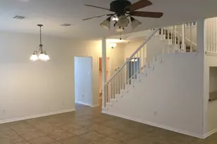 10917 Spruce Dr S, La Porte, TX 77571 - Photo 7