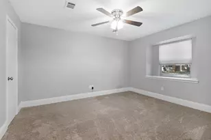 31 S Summer Star Ct, The Woodlands, TX 77380 - Photo 19
