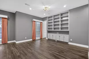 901 Longmire Rd, Conroe, TX 77304 - Photo 27