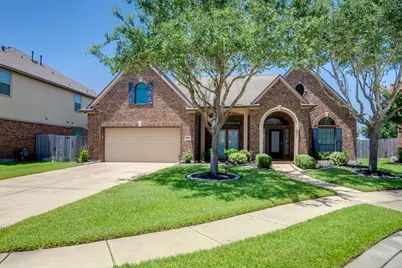 3006 Southern Mill Court, Pearland, TX 77584 - Photo 1