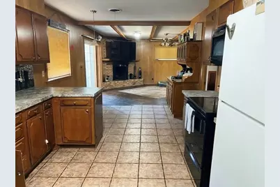 412 Sunset Drive, Hereford, TX 79045 - Photo 3