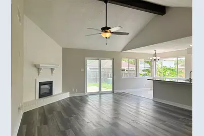 3801 Misty Cove Court, Dickinson, TX 77539 - Photo 3