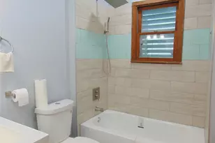 3420 Ave R Ave, Galveston, TX 77550 - Photo 23