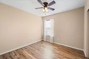 20418 Peach Mountain Ln, Cypress, TX 77433 - Photo 17