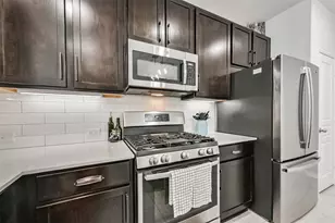 10018 Chase Ct, Baytown, TX 77521 - Photo 15