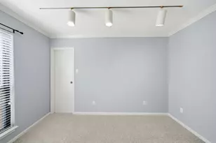 7447 Cambridge St, Houston, TX 77054 - Photo 27