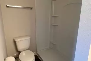 417 Del Monte Dr, Huntsville, TX 77320 - Photo 9