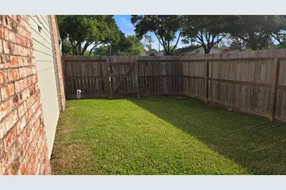 6934 Tara Drive, Richmond, TX 77469 - Photo 5