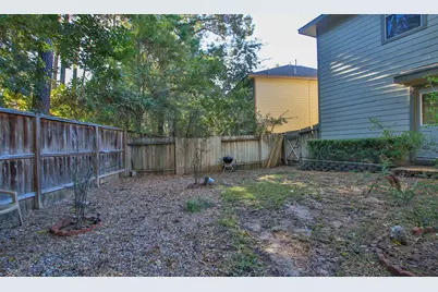 191 N Burberry Park Circle, The Woodlands, TX 77382 - Photo 29