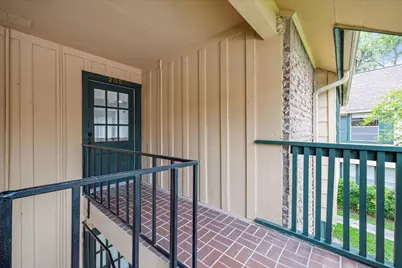 8211 Kingsbrook Road #205, Houston, TX 77024 - Photo 3