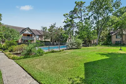 8211 Kingsbrook Road #205, Houston, TX 77024 - Photo 21