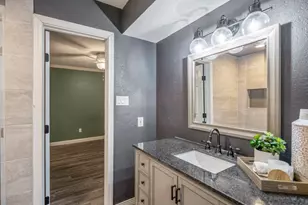 2411 Orange St, Waller, TX 77484 - Photo 21