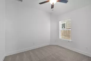 5226 Big Dipper Dr, Rosharon, TX 77583 - Photo 13