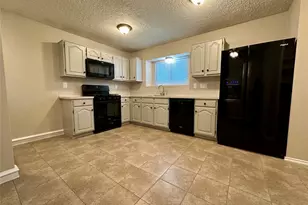 13402 Nevermore Dr, Cypress, TX 77429 - Photo 11