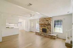 5707 Ash Oak Dr, Houston, TX 77091 - Photo 17